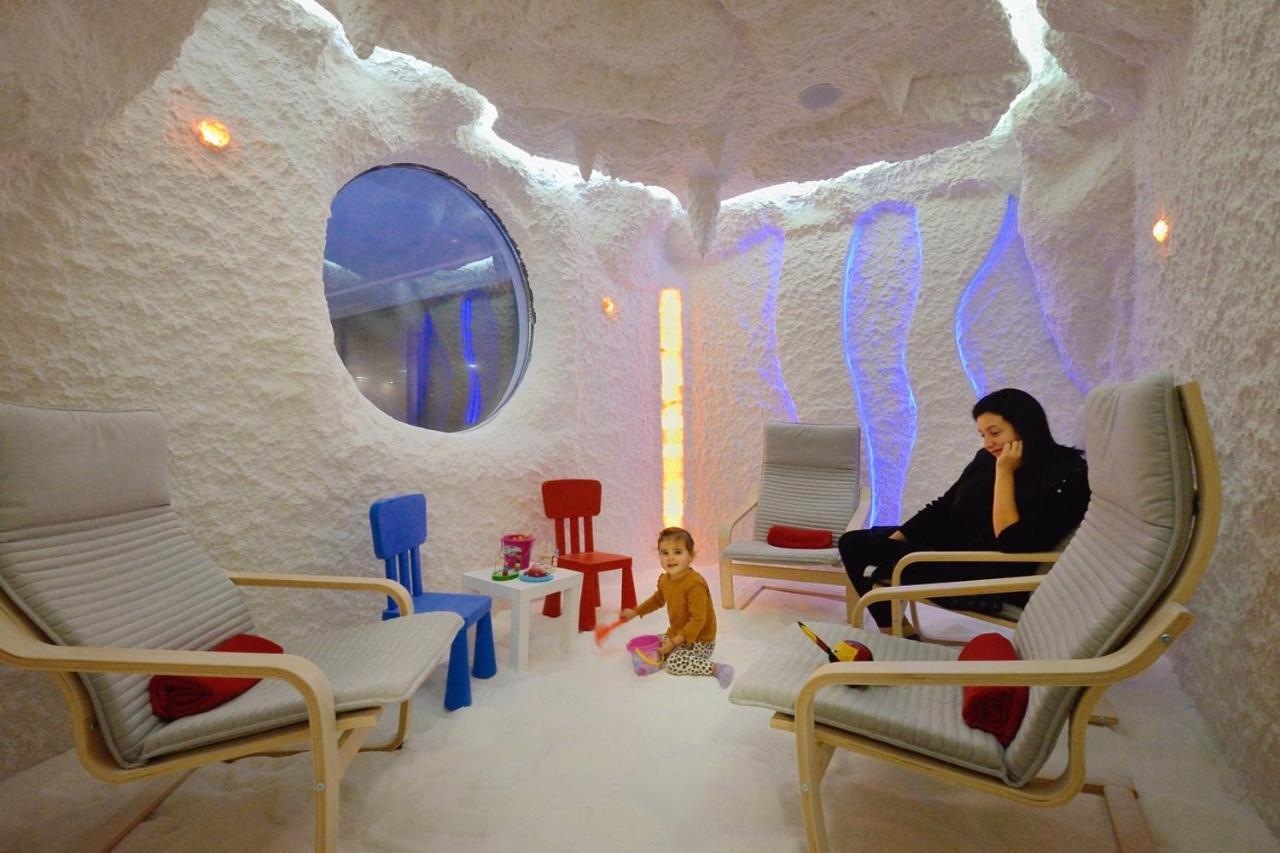 Hotel Hello Hissar Hiszarja Kültér fotó
