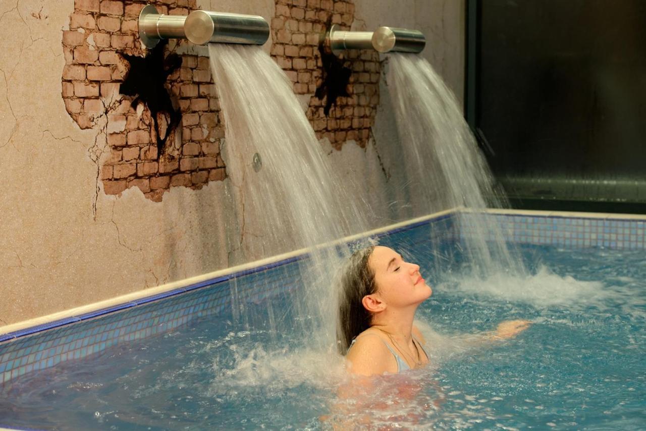 Hotel Hello Hissar Hiszarja Kültér fotó