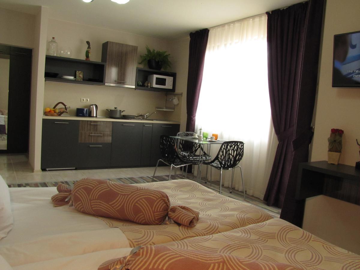 Hotel Hello Hissar Hiszarja Kültér fotó