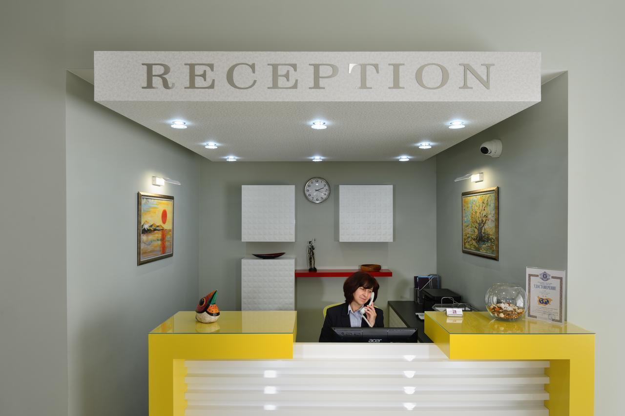 Hotel Hello Hissar Hiszarja Kültér fotó