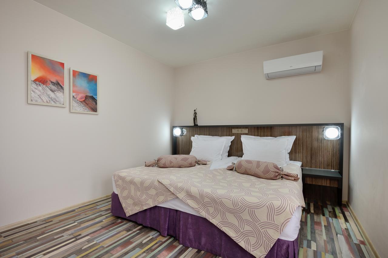 Hotel Hello Hissar Hiszarja Kültér fotó